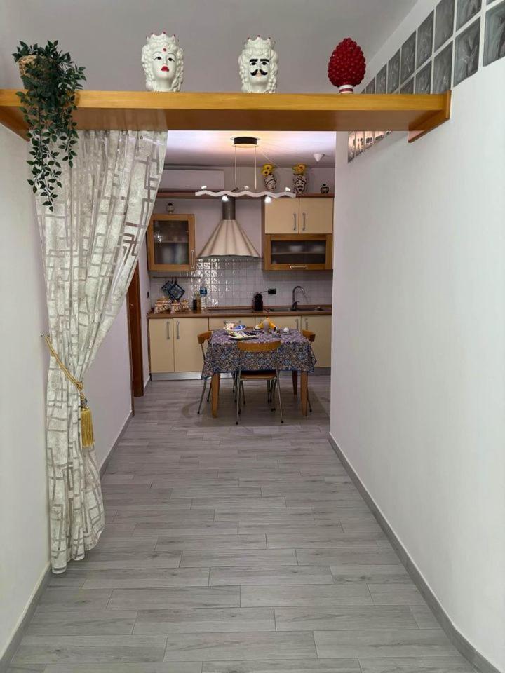 Cocciu D'Amuri Apartment Taormina Bagian luar foto
